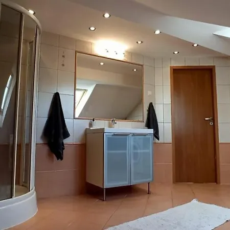 Dom W Gorach Σπίτι διακοπών Makow Podhalanski