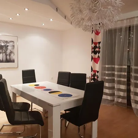 Dom W Gorach Makow Podhalanski